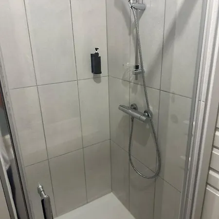 La Petite Vimiere - Proche Du Centre-ville Et Du Fleuve Charente - 2 Chambres, 4 Personnes Max