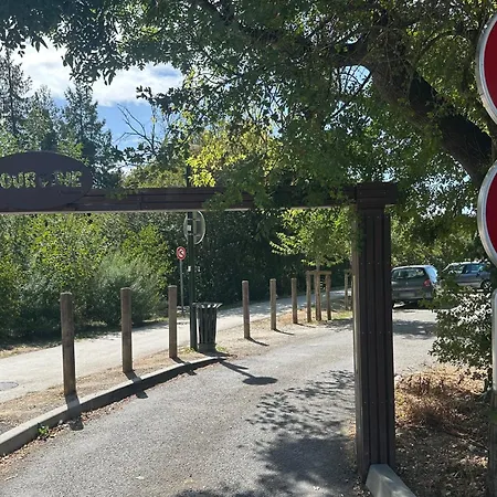 La Petite Vimiere - Proche Du Centre-ville Et Du Fleuve Charente - 2 Chambres, 4 Personnes Max * Angulema
